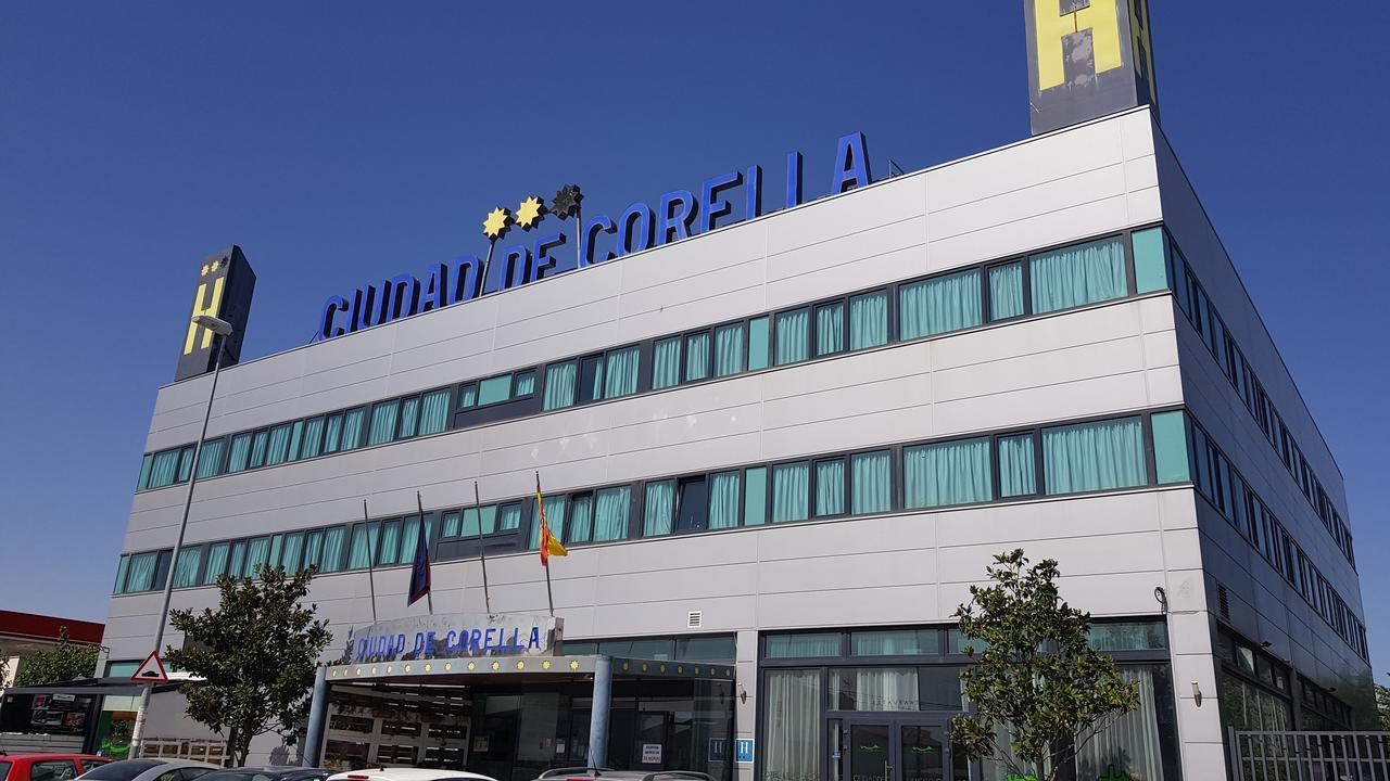 Hotel Ciudad De Корелья Екстер'єр фото